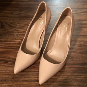 Mix No. 6 Nude Pumps